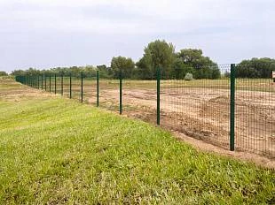 Секция Оптима из прутка 5 мм, 3030x1730 с ячейкой 55х200 цвет зеленый ral 6005